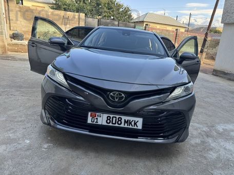 Toyota Camry, 2020