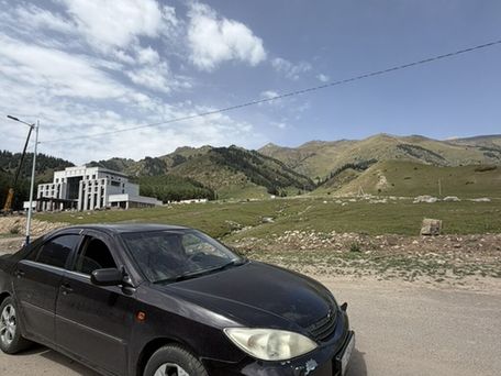 Toyota Camry, 2004 — photo 1