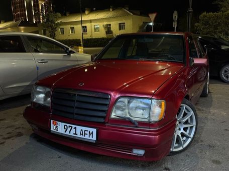 Mercedes-Benz W124, 1994 — photo 12