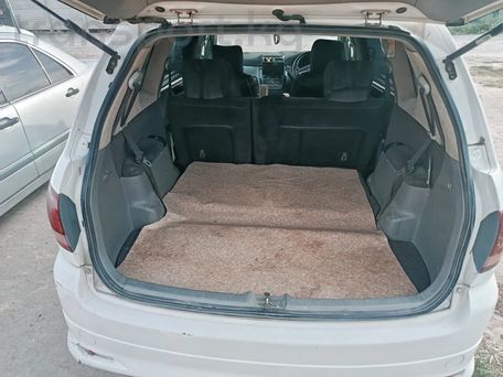 Toyota Ipsum, 2002 — photo 8