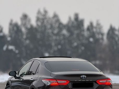 Toyota Camry, 2018 — фото 6