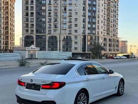 BMW 5 серии, 2018 — фото 5