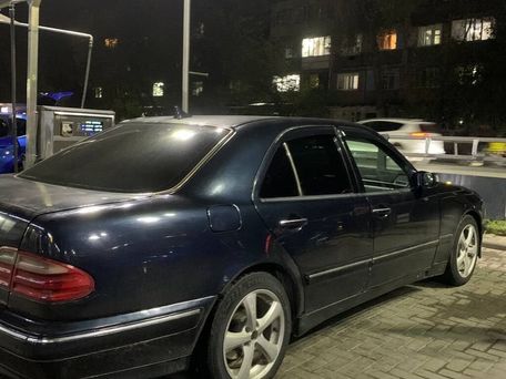 Mercedes-Benz E-Класс, 2000