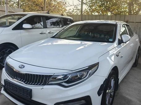 Kia K5, 2020 — photo 1