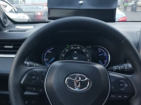 Toyota RAV4, 2020 — photo 11