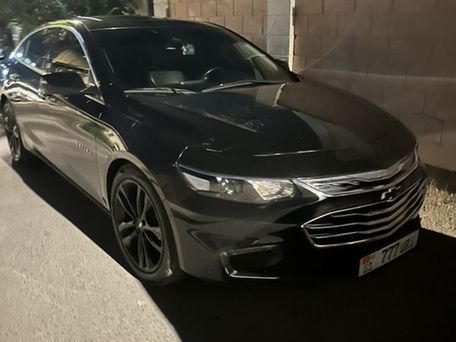 Chevrolet Malibu, 2018 — 照片 1