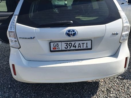 Toyota Prius v (+), 2013 — сүрөт 5