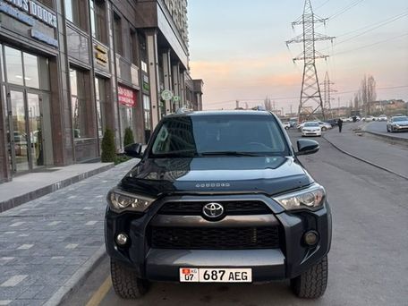 Toyota 4Runner, 2013 — 照片 2