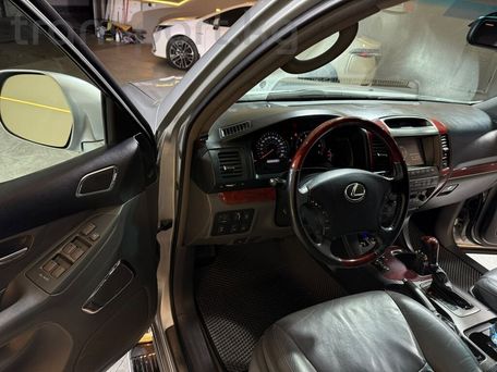 Lexus GX, 2009 — photo 9