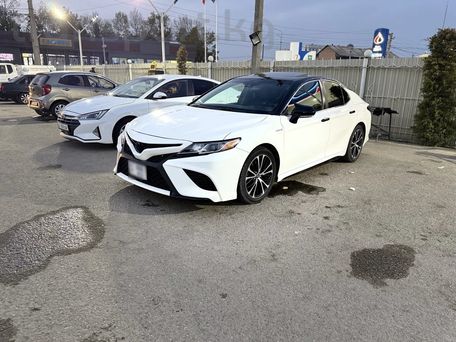 Toyota Camry, 2018 — фото 2