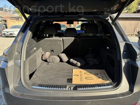 Li Auto (Lixiang) L7, 2024 — photo 9