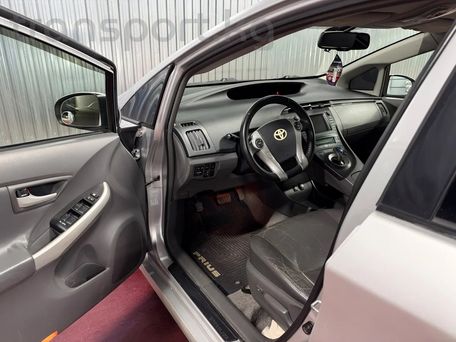 Toyota Prius, 2011 — photo 8