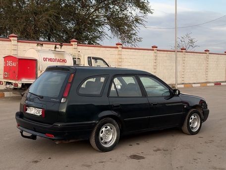 Toyota Corolla, 2000 — сүрөт 2