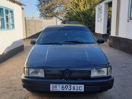 Volkswagen Passat, 1994 — photo 1