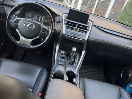Lexus NX, 2017 — photo 7