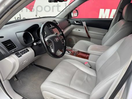Toyota Highlander, 2011 — сүрөт 11