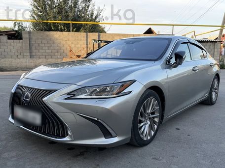 Lexus ES, 2019