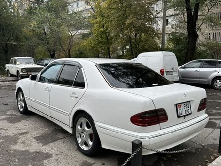 Mercedes-Benz E-Класс, 2002 — фото 5