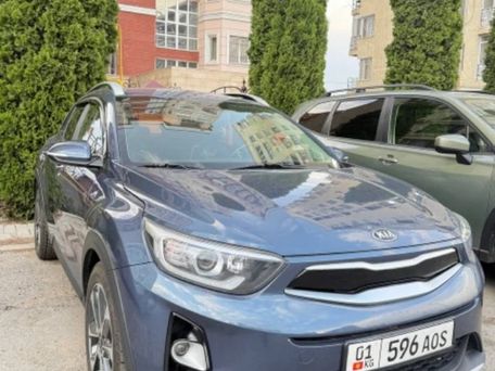 Kia Stonic, 2017 — 照片 2