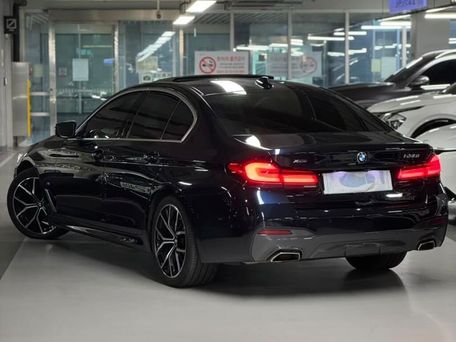 BMW 5 Series, 2021 — сүрөт 9