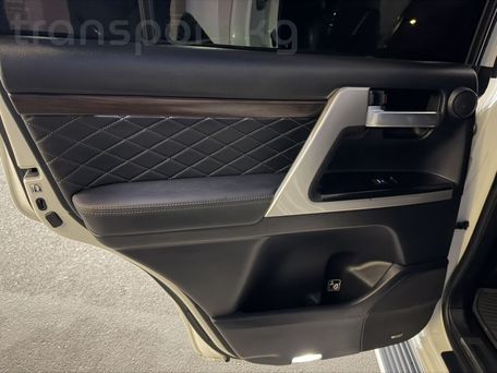 Toyota Land Cruiser, 2017 — сүрөт 11