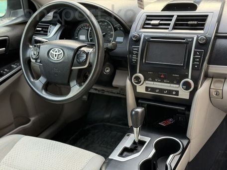 Toyota Camry, 2011 — 照片 5