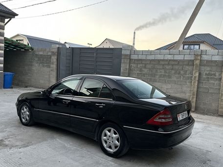 Mercedes-Benz C-Класс, 2005 — сүрөт 5