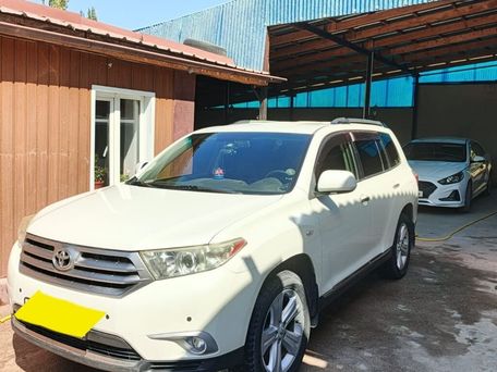 Toyota Highlander, 2011 — photo 4