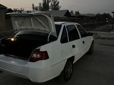 Daewoo Nexia, 2012 — 照片 9