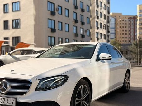 Mercedes-Benz E-Class, 2020 — сүрөт 3