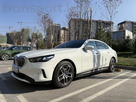 BMW i5, 2023 — сүрөт 7