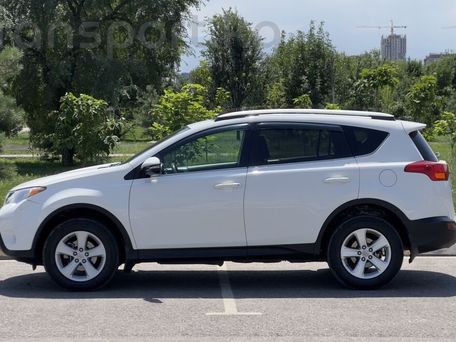 Toyota RAV4, 2013 — 照片 2