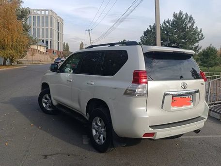 Toyota Land Cruiser Prado, 2012 — photo 2