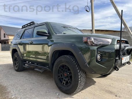 Toyota 4Runner, 2019 — фото 5