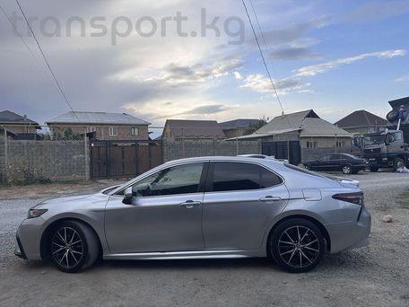 Toyota Camry, 2021 — сүрөт 1