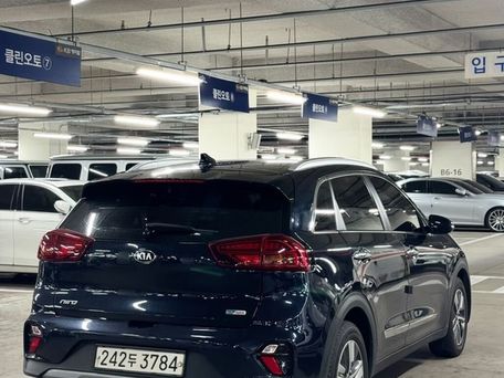 Kia Niro, 2019 — photo 13