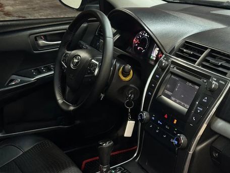 Toyota Camry, 2017 — фото 7