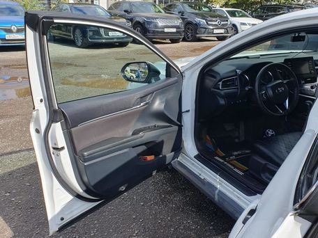 Toyota Camry, 2021 — photo 12