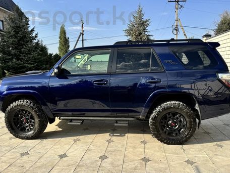Toyota 4Runner, 2019 — 照片 4