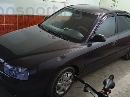 Hyundai Elantra, 2002 — photo 4