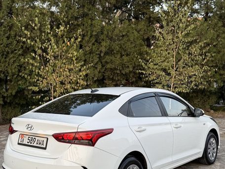 Hyundai Accent, 2020 — photo 3