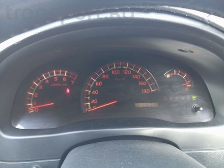 Toyota Ipsum, 2003 — 照片 13