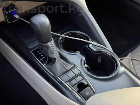 Toyota Camry, 2020 — сүрөт 11