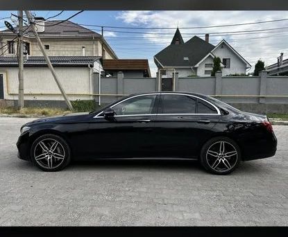 Mercedes-Benz E-Класс AMG, 2018 — 照片 4