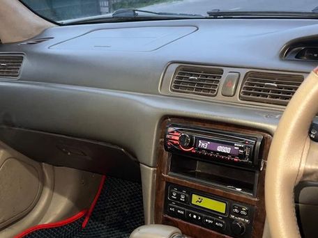 Toyota Camry, 2000 — фото 11