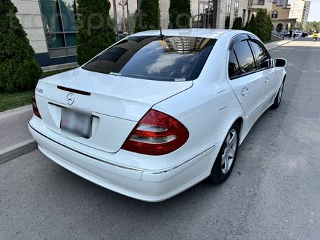 Mercedes-Benz E-Класс, 2003 — фото 4