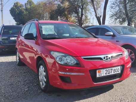 Hyundai i30, 2009 — photo 2