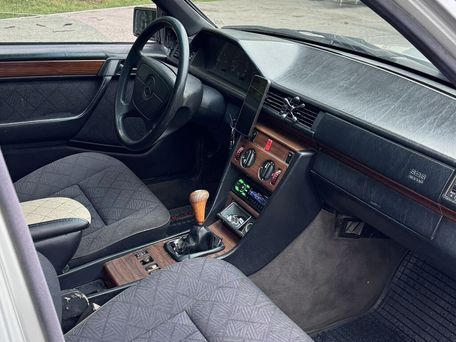 Mercedes-Benz W124, 1995 — сүрөт 7