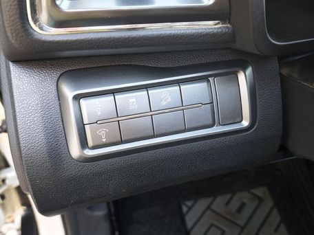 SsangYong Tivoli, 2020 — photo 19