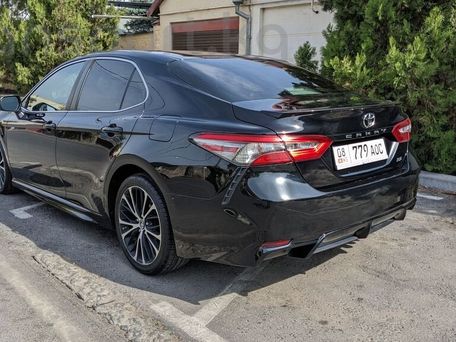 Toyota Camry, 2018 — 照片 5